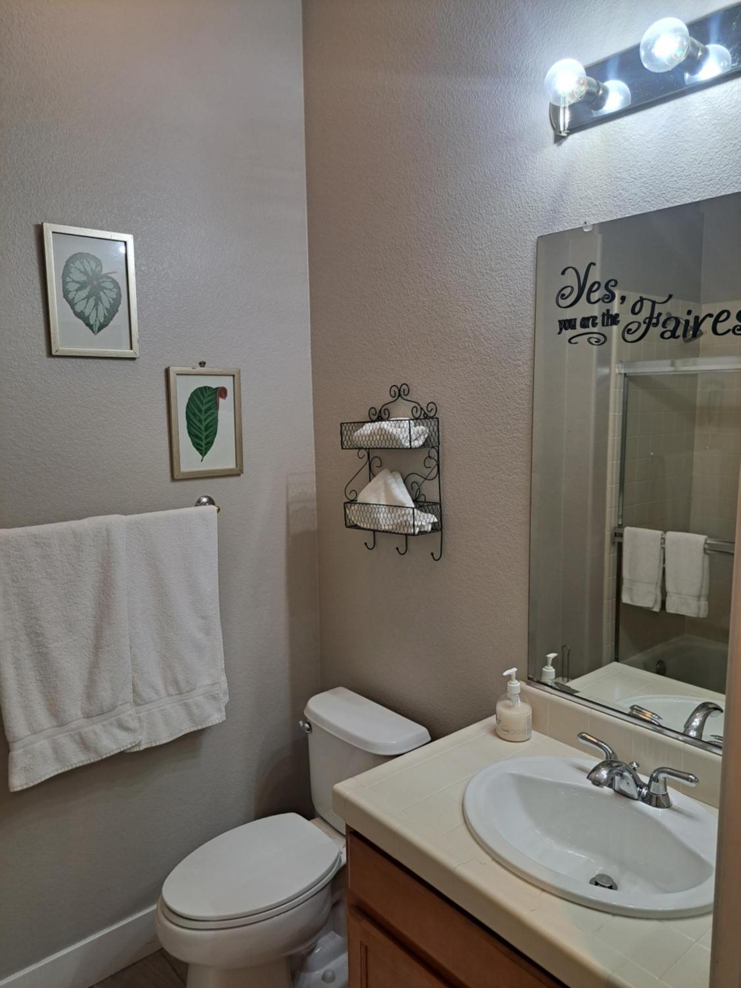In Law Unit, 2 Bedroom Suite Роузвілл Екстер'єр фото